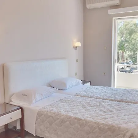 Tarra Seaside 4*