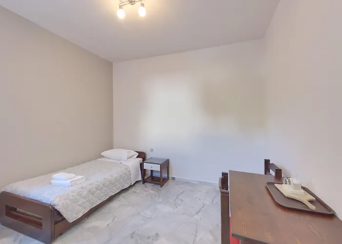 Tarra Seaside Otel Hanya