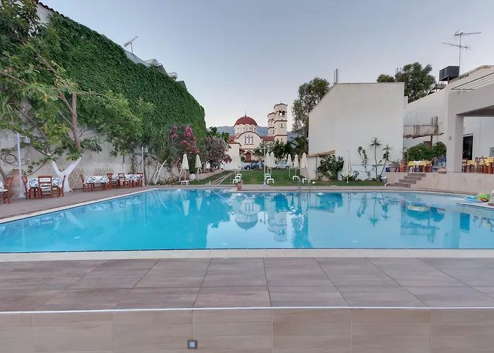 Tarra Seaside Otel 4*