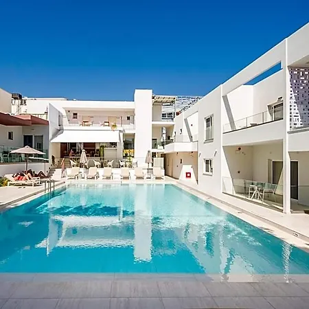 Tarra Seaside 4*