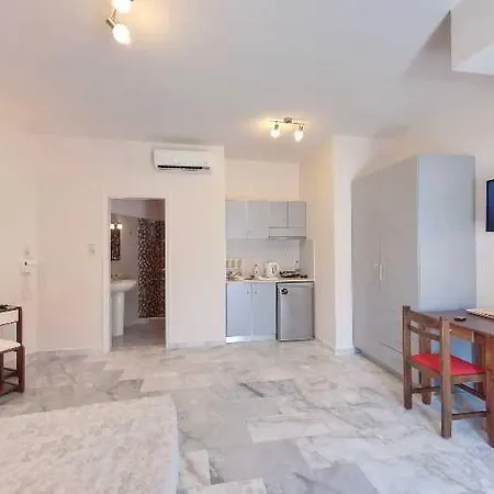 Tarra Seaside 4* La Canea