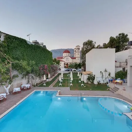 Hotel Tarra Seaside