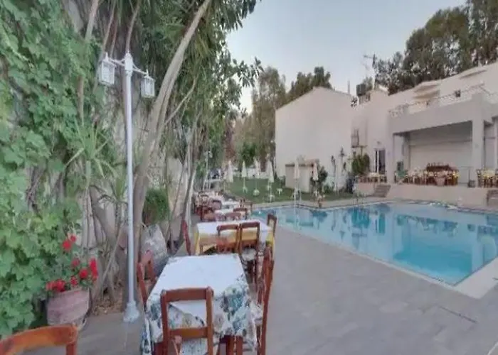 Tarra Seaside 4* Chania (Crete)