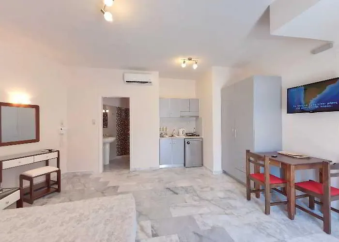 Tarra Seaside 4* Chania (Crete)