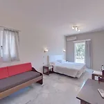 Hotell Tarra Seaside Chania (Crete)