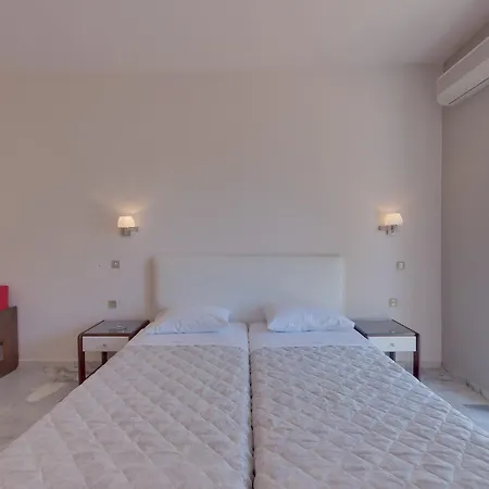 Tarra Seaside 4*